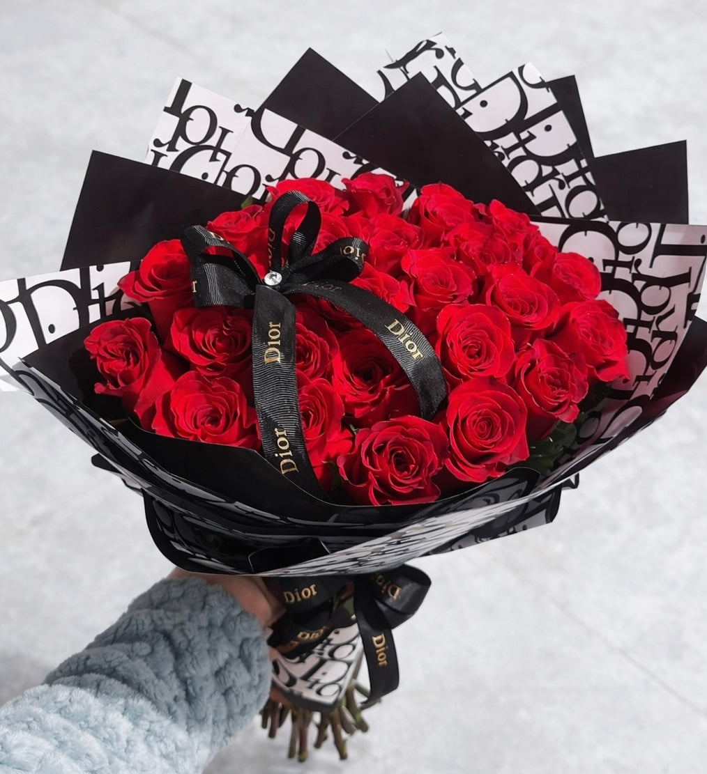 50 rose bouquet in designer inspired black   Dior wrapping