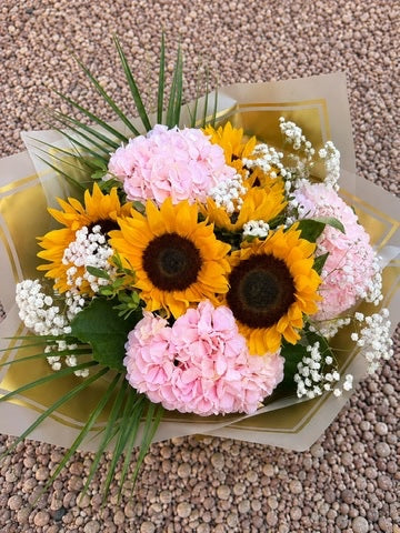 Sunflowers & Hydrangeas